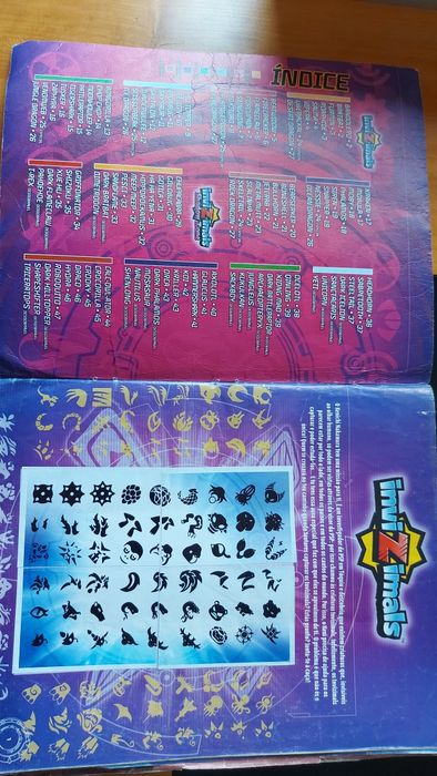 Invizimals Sticker Album