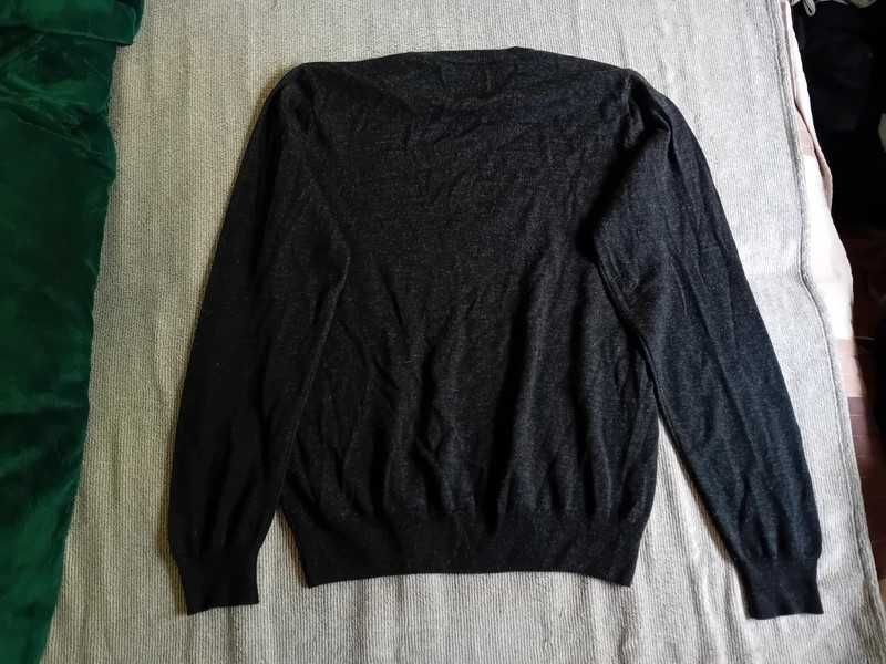 Cienki ciepły sweter