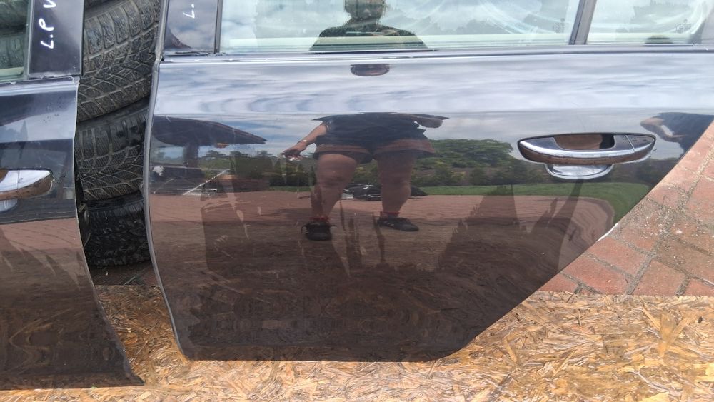 Drzwi lewe przednie i lewe tylne VW Golf VI