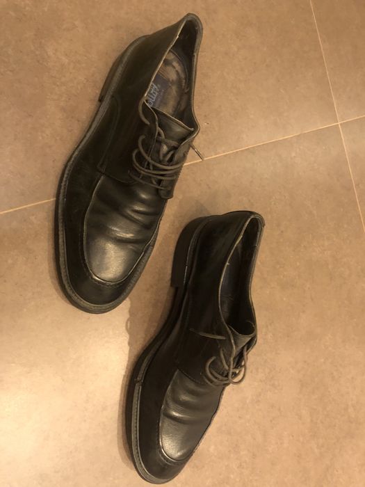 Sapatos Armando Silva