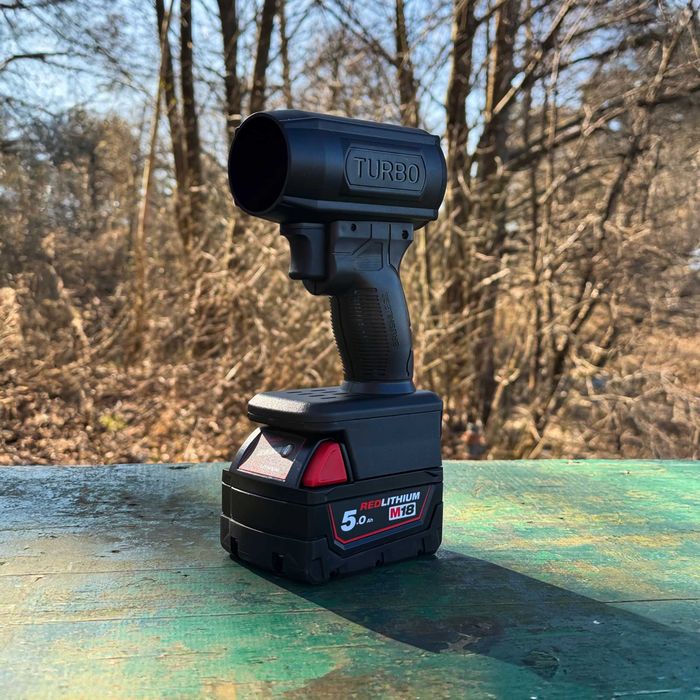 Mała POTĘŻNA Dmuchawa Na Budowe Zgodna z Baterią MILWAUKEE M18