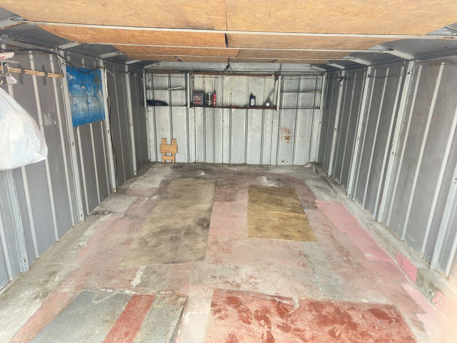 Сдам гараж по улице Сверстюка