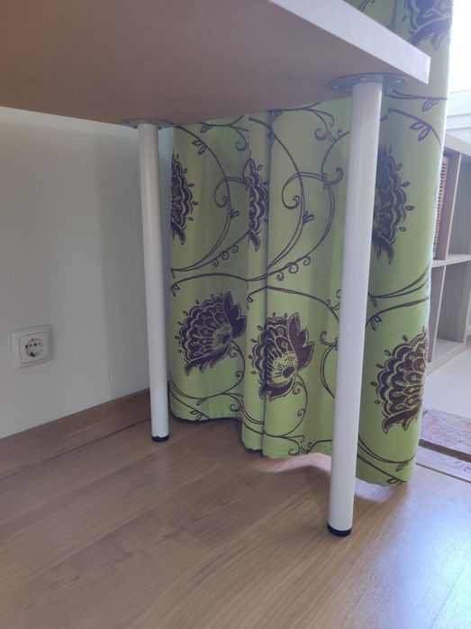Mesa /Secretária
