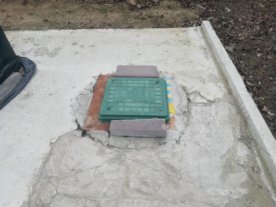 Продам ділянку з фундаментом під будинок Калинівка Фастівський район.