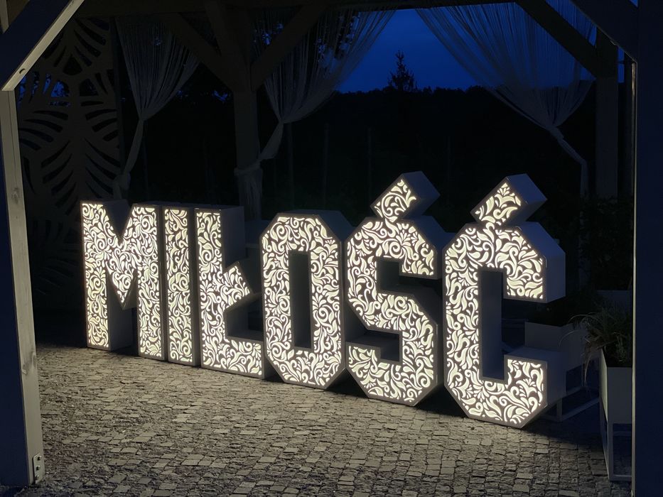 Napis LOVE/miłość LED – wynajem | wesele, ślub