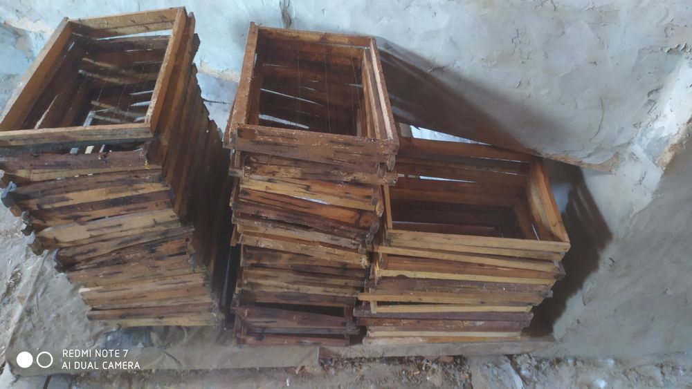 Рамки для вуликів з роздільниками Гофмана і без!