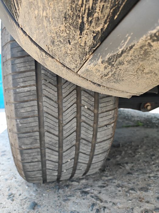 Колеса ,резина Touareg nf, 5/130 R 19 265/50