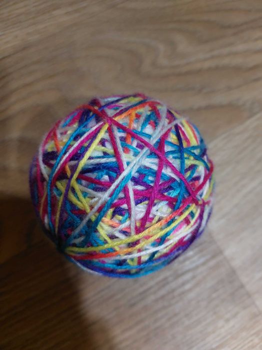 Игрушки и аксессуары для кошечки