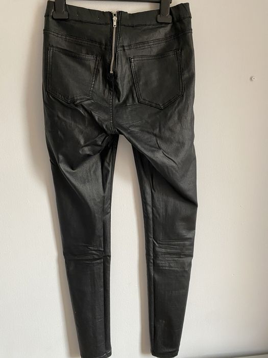 Spodnie skórzane lateksowe materiałowe