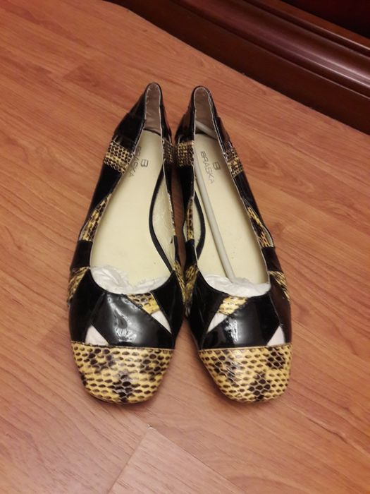 Тапочки, шлепки, Балетки