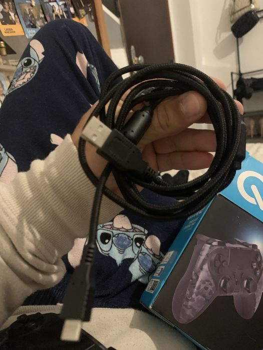 Vendo comando para ps4 novo!