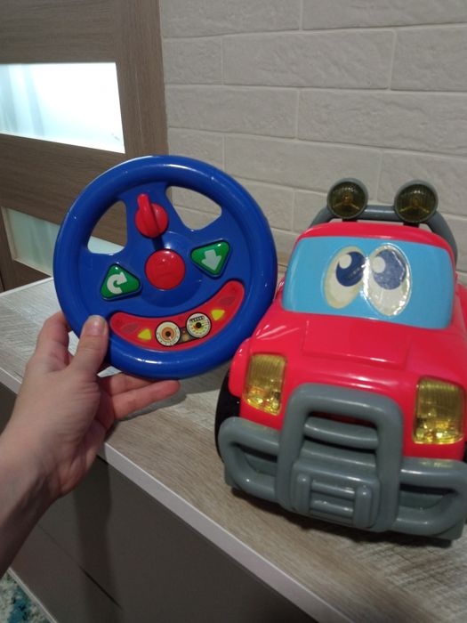 Машинка на пульте