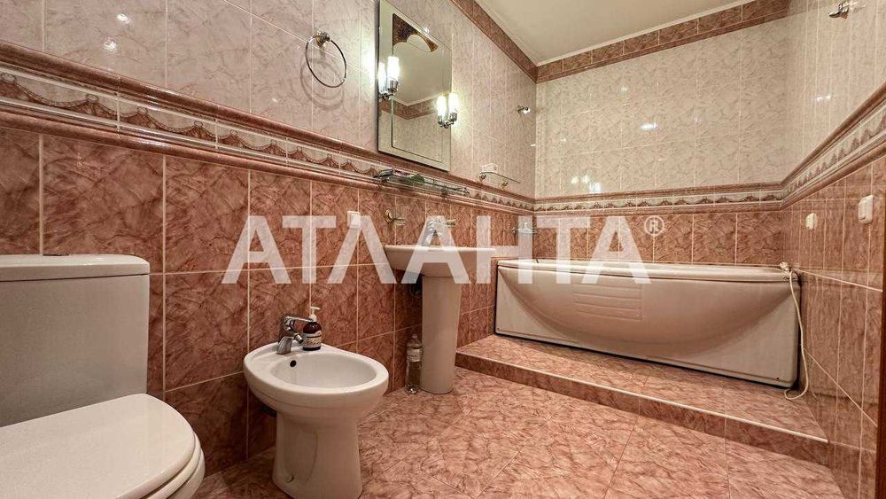 Роскошный 3х-этажный дом Большой Фонтан 7 станция