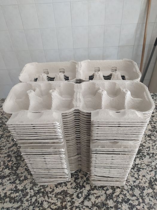 Cartões de ovos sem publicidade