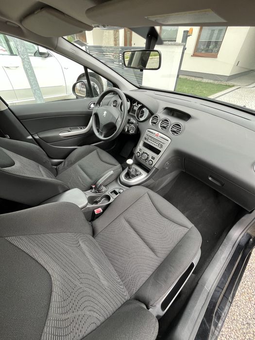 Peugeot 308 1.4 benzyna