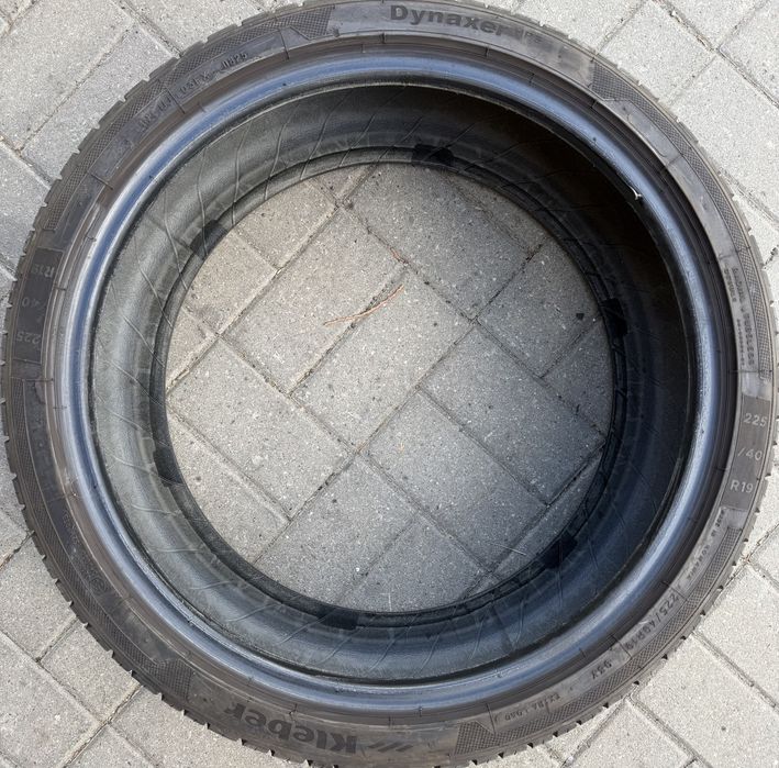 Opona 225/40/19 KLEBER 2 szt.