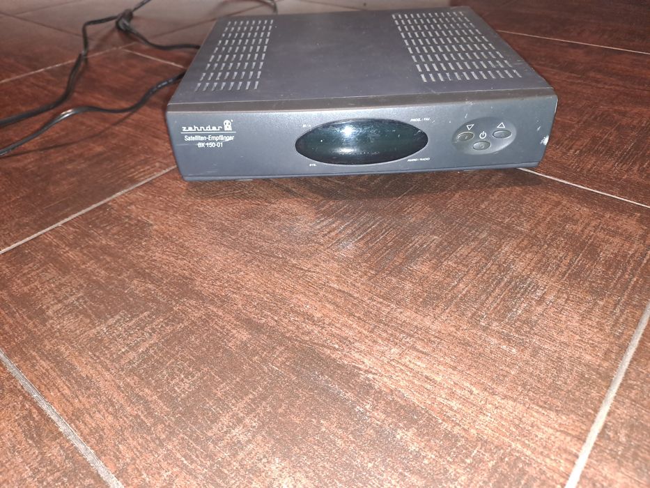 Odbiornik satelitarny zehnder bx 150-01