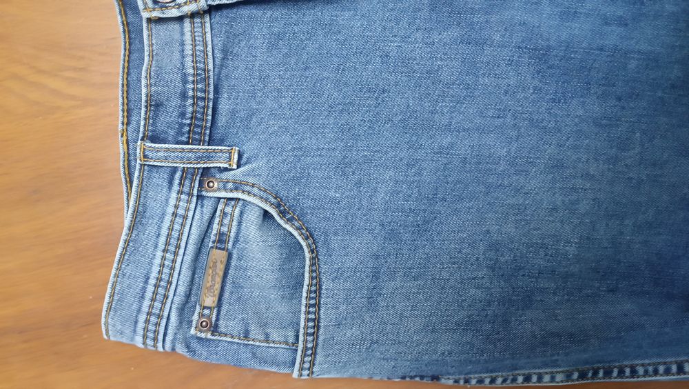 Джинси wrangler оригінал w36L30