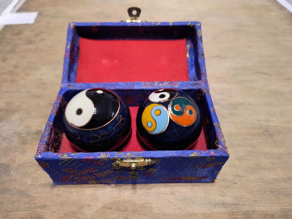 Chińskie kule zdrowia Qi Gong | większe | Yin Yang | dwa wzory