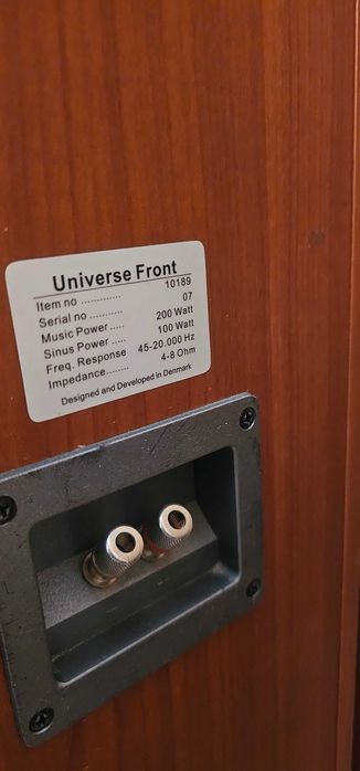 Kolumny UNIVERSE Satelitki i Centralny Okazja