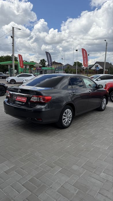 Toyota Corolla Тойота Королла 2013 р 1,8 бенз 6АКПП