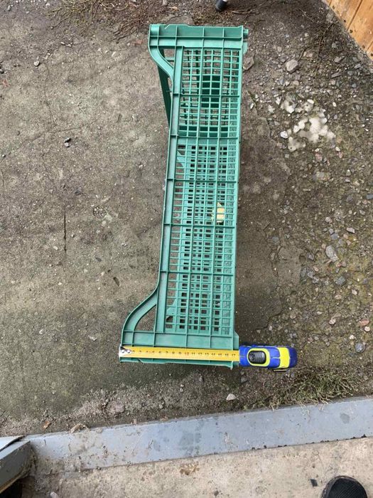 Продам пластмасові  ящики:)