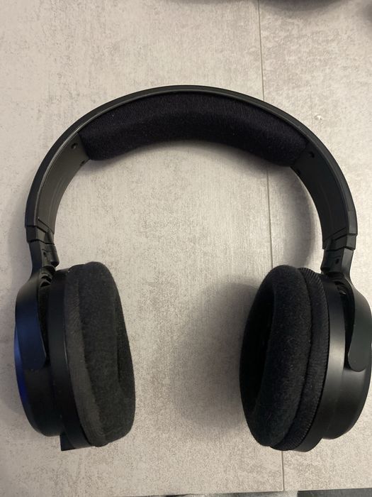 VENDE-SE Thomson WHP3001BK