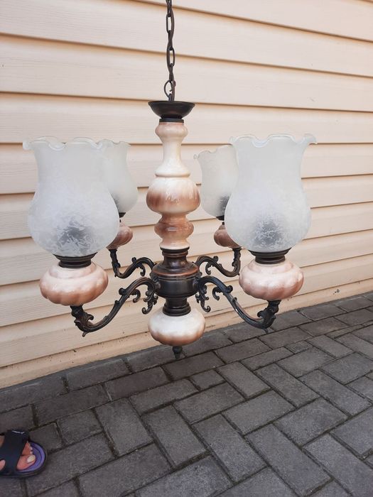 Люстра  4 лампы фарфоровая