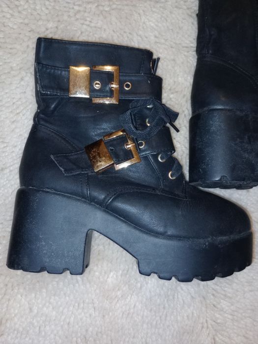 Bota sola alta tam. 36