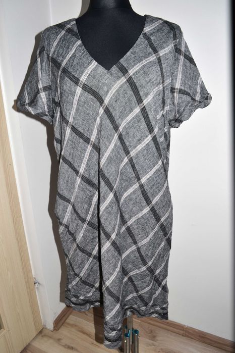 138^ next   elegancka lniana sukienka z lnem (22) 48/50