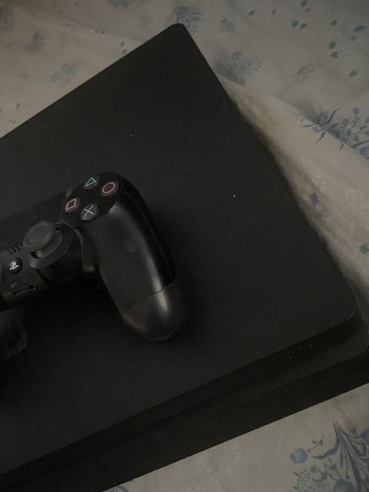 PlayStation 4 como nova