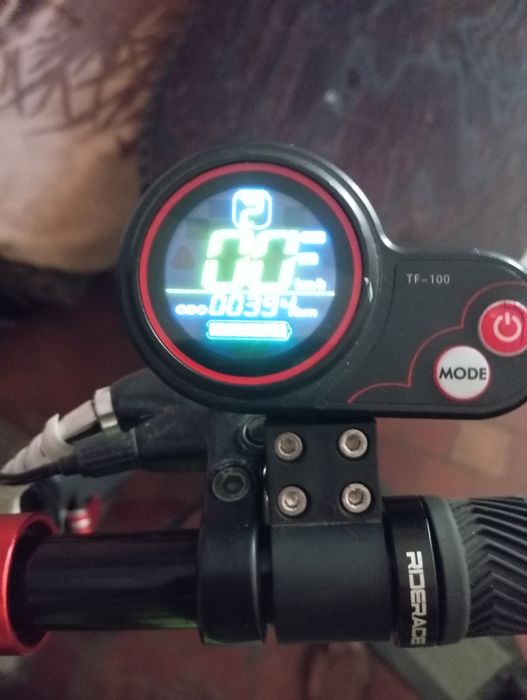 Продам электросамокат Kugoo Kirin M4 pro