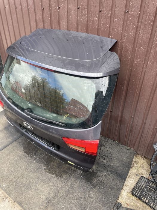 Ляда кришка багажника kia ceed 2 універсал колір 1k