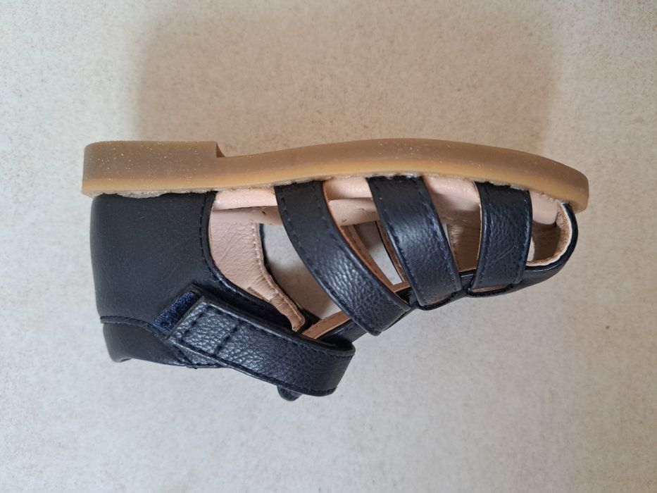 Buty sandały dziecięce r. 21