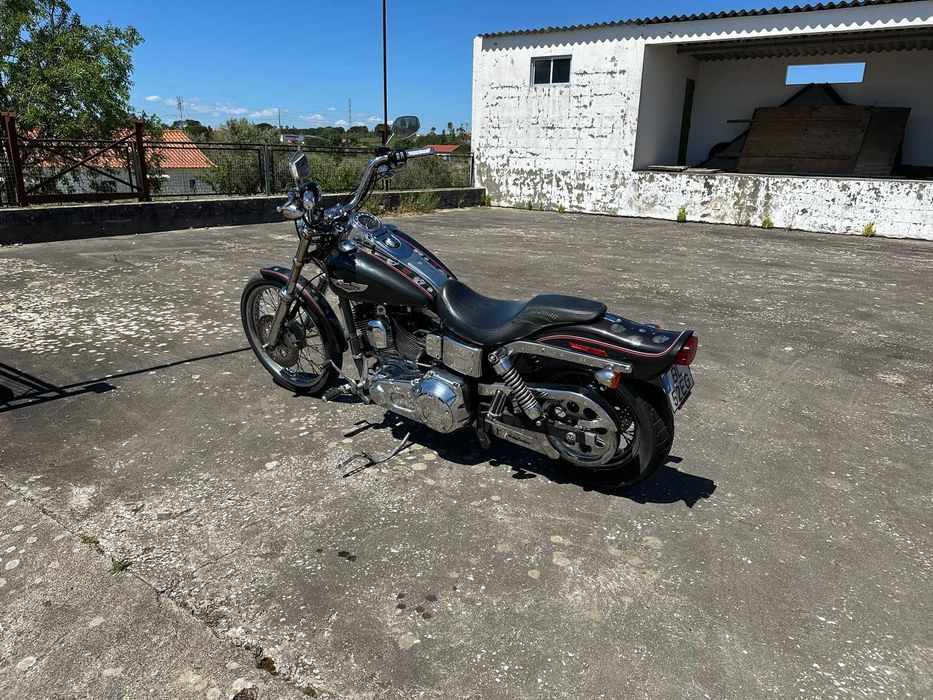 Harley Davidson FXDWGI 1450 Dyna Wide Glide 2004