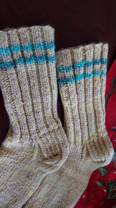 Wełniane skarpety recznie robione
