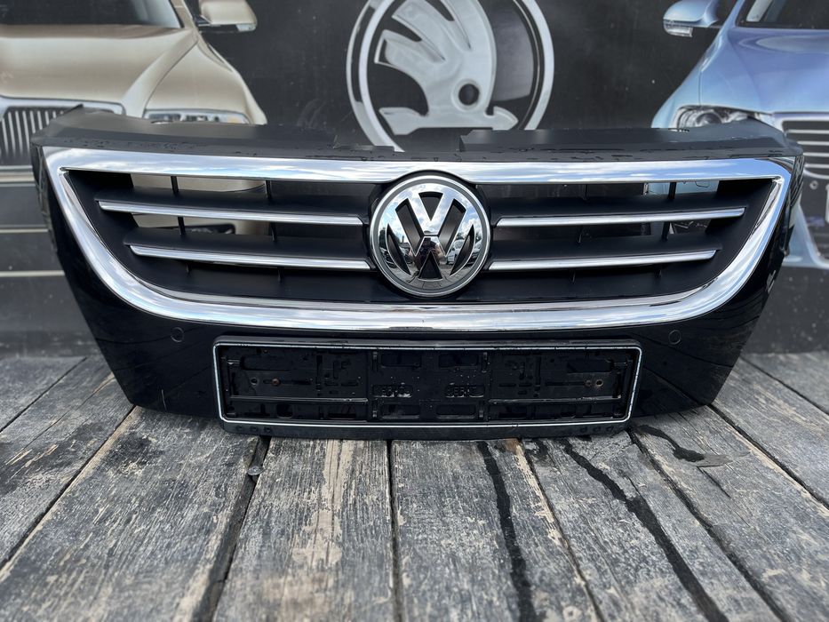 Передня решітка радіатора фольксваген пассат сс volkswagen passat cc