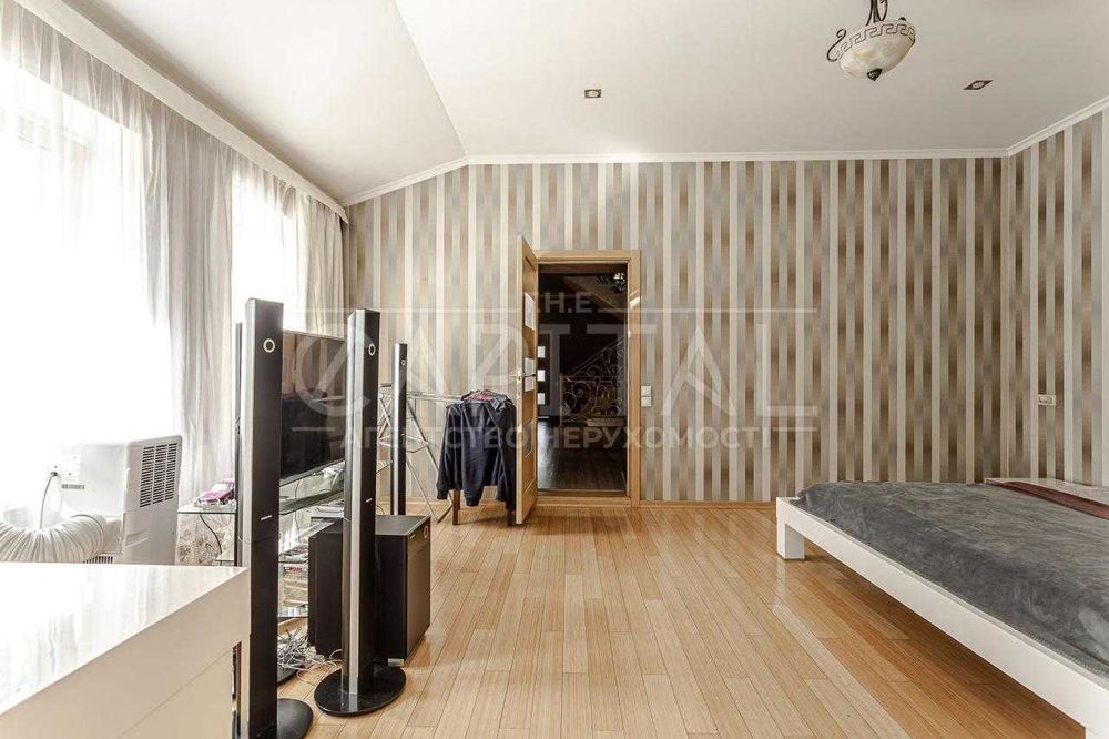 Продаж будинку у Києві, Печерський р-н