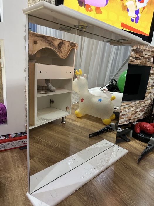 Тумбочка з умивальником