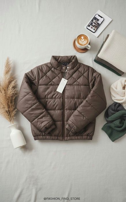 Куртка коричневого кольору, розмір с