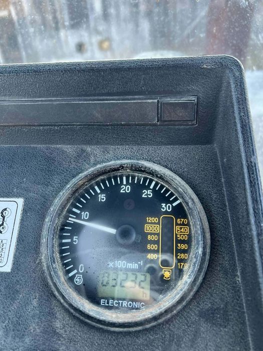 Belarus 920/82km/2007r.