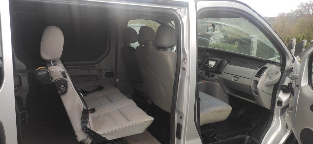 Renault Trafic 2.5 L1H2 dCi Vivaro Primastar bus brygadówka zamiana ko