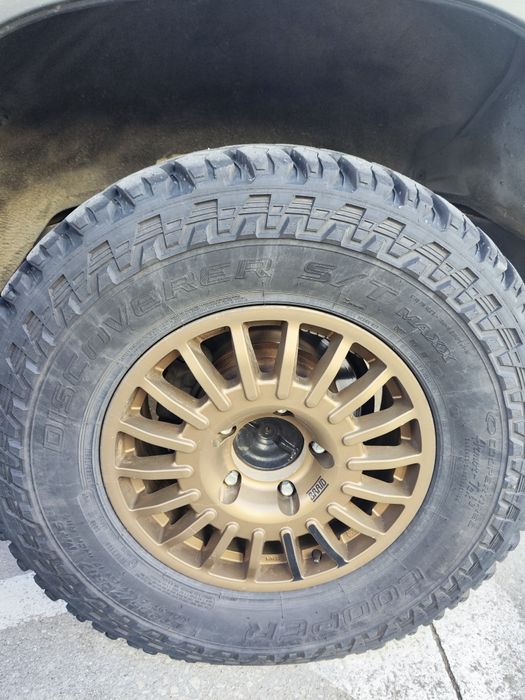 Pneus Cooper STMAX 285_70r17