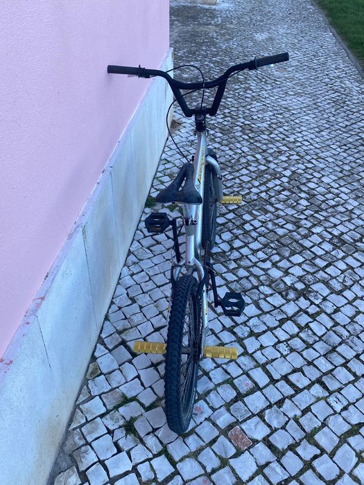 BMX usada mas em bom estado
