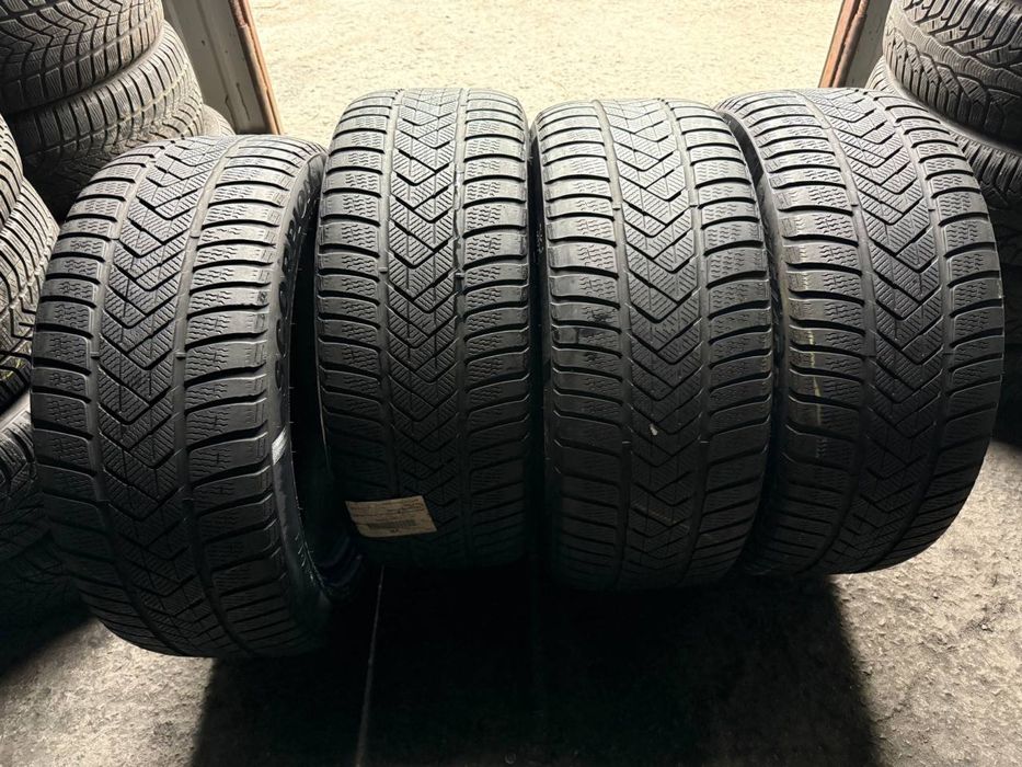 Шини зима 275/45/R20 Pirelli Scorpion Winter Run Flat