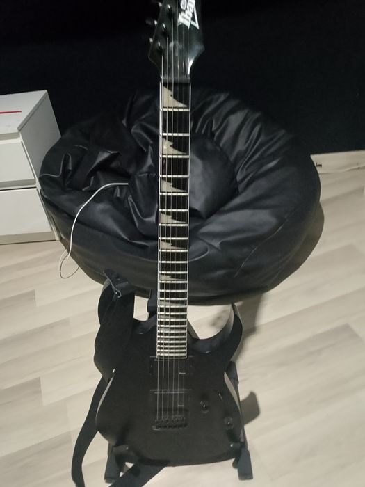 Gitara ibanez gio