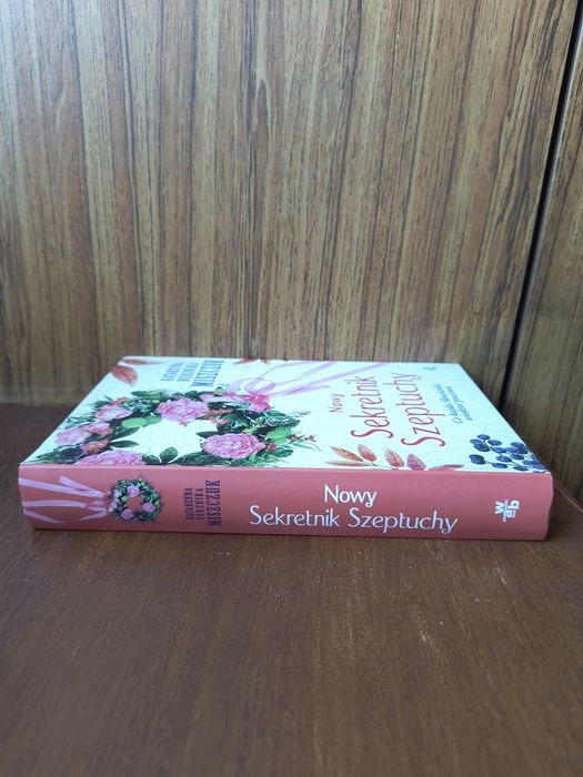 Nowy sekretnik szeptuchy