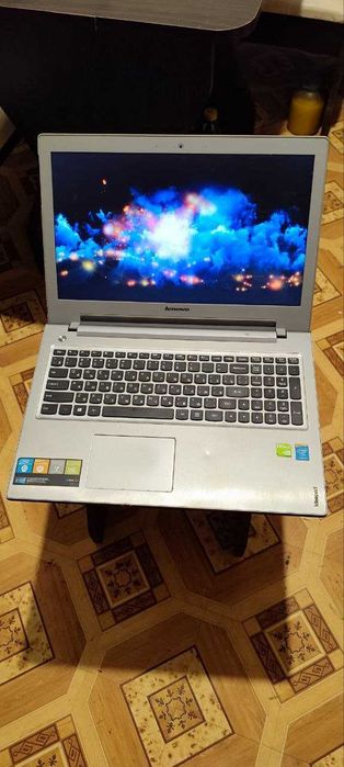 Ноутбук Lenovo Ideapad Z510, рабочий, с Windows 10 Pro