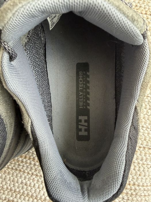 Saptos  Helly Hansen