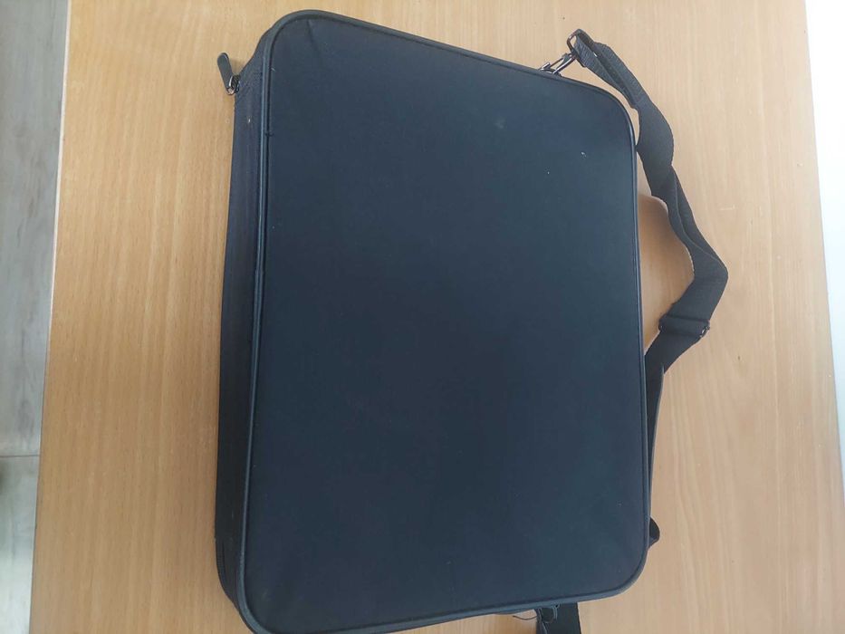 Solidna torba na laptopa VAKOSS | Usztywniana | Pasek na ramię